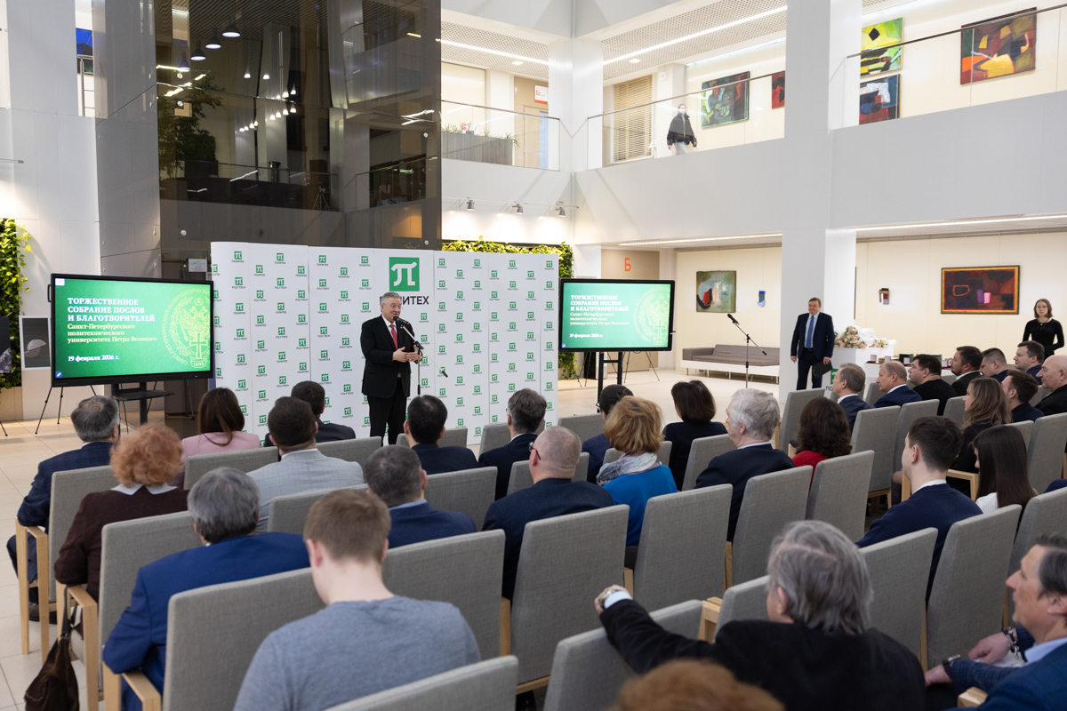 Изображение: Работники ВШМиПУ награждены медалями Политеха